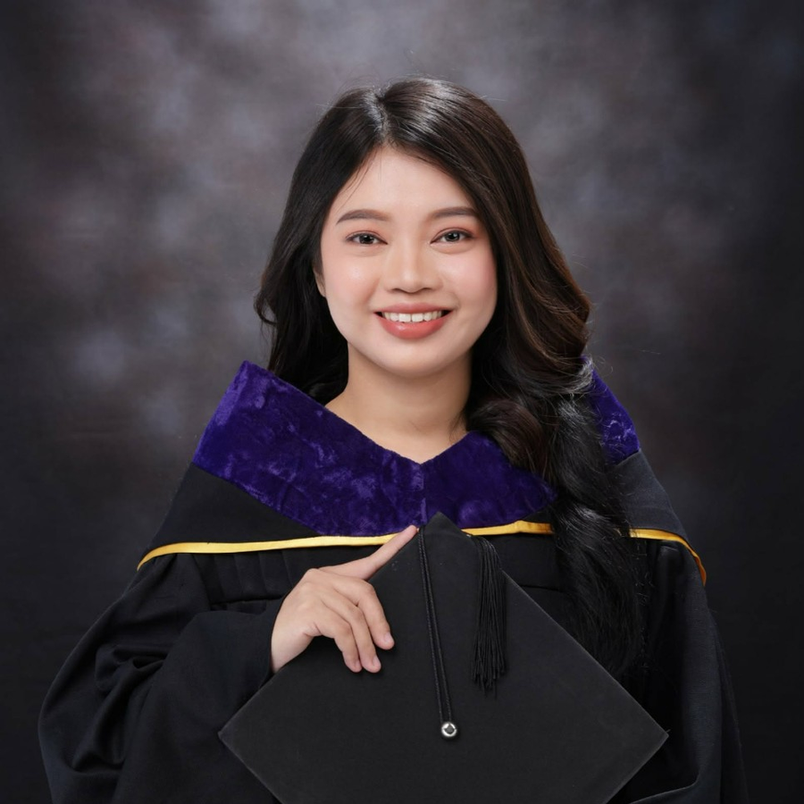 DANA THERESA C. DE LEON